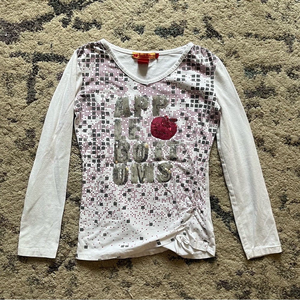 Y2K Apple Bottoms White Graphic Long Sleeve